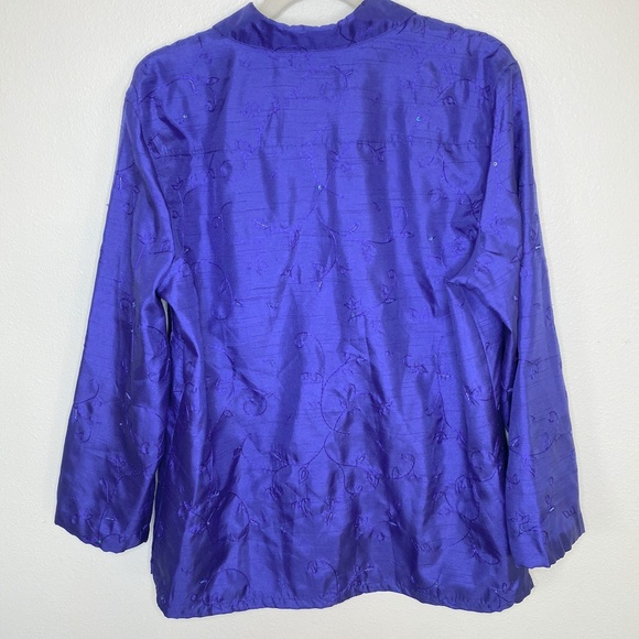 c.l.o.t.h.e.s. Blue Button Down Top with Beading - Picture 2 of 6